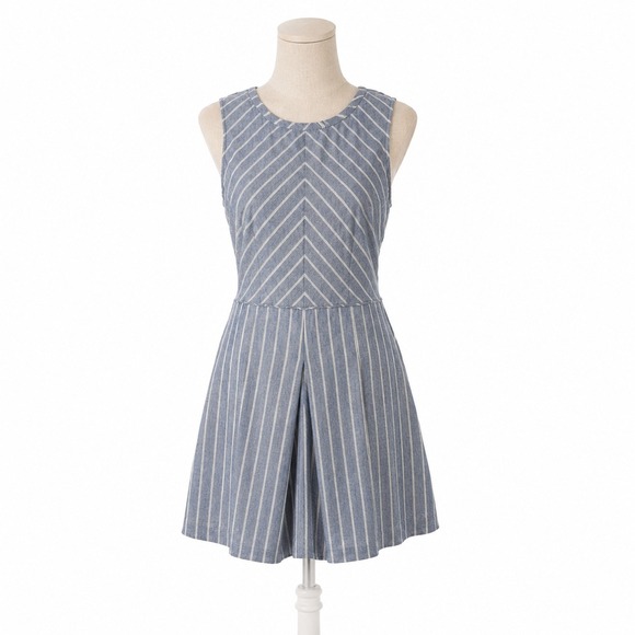 J. Crew Dresses & Skirts - J Crew Striped 100% Cotton Sleeveless Mini Dress Size 6 Blue Coastal Nautical